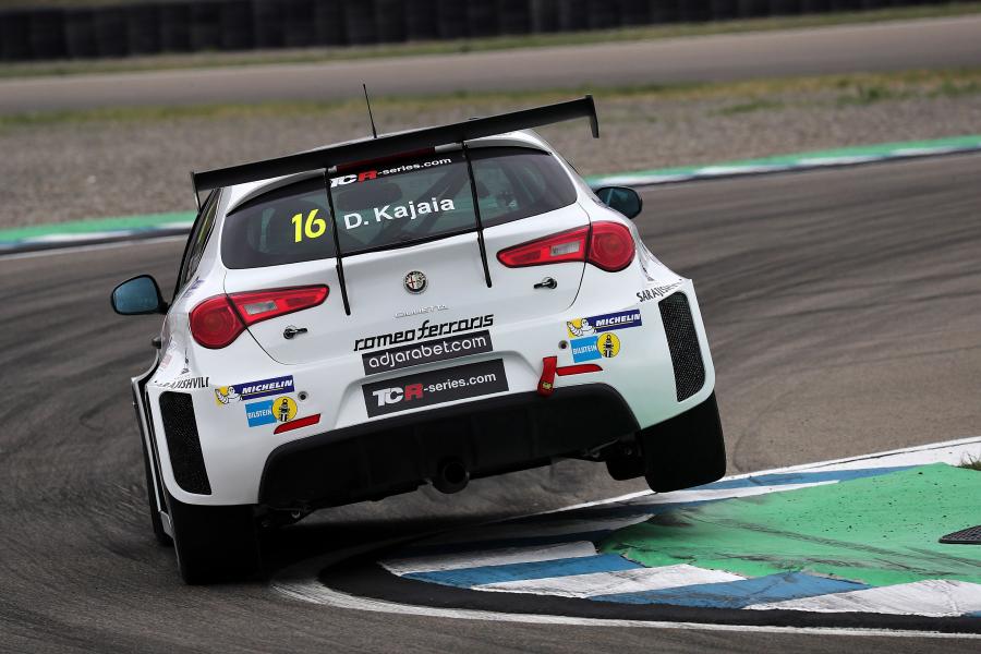  Alfa Romeo Giulietta TCR by Romeo Ferraris (940) 2016 года  (фото 12 из 40)